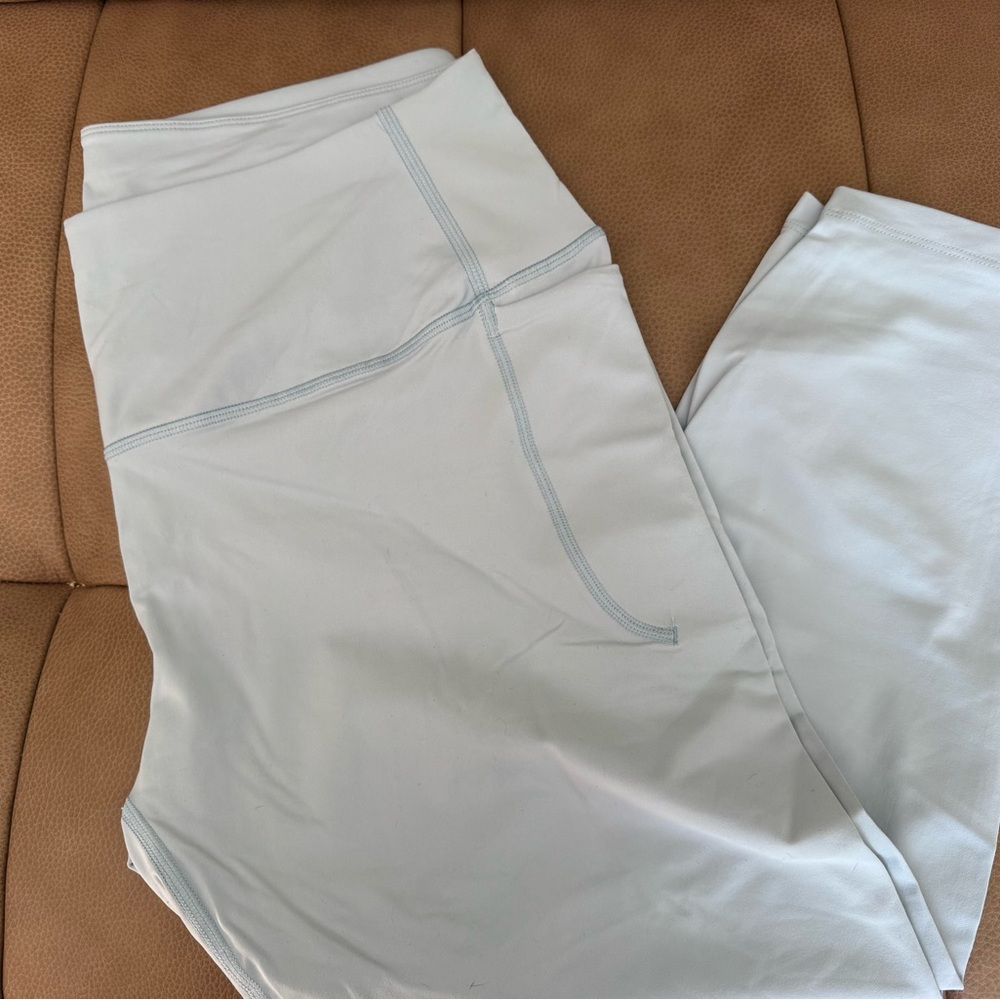 Under Armour Fitted Light Blue Leggings
